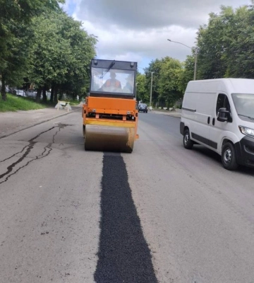 У Рівному через ремонтні роботи тимчасово відключили воду