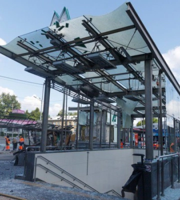У Києві в метро під час нічної російської атаки переховувалися майже 17 тисяч людей