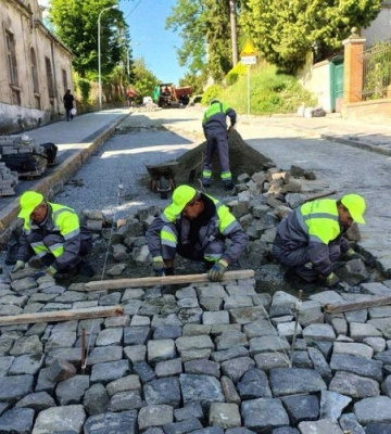 У Львові ремонтують вулицю Драгоманова