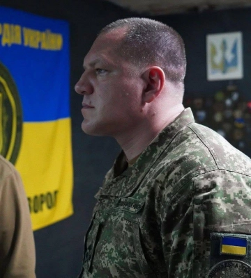 РФ наносит многочисленные удары артиллерией и авиацией: командующий НГУ посетил позиции в Донецкой области