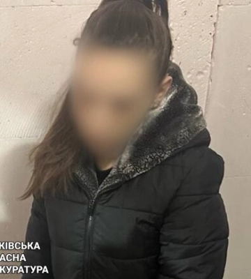 В Харькове судили женщину, которая продала свою дочь за $20 000