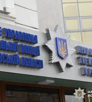 У Полтаві адвокат виманив у матері загиблого захисника понад мільйон гривень