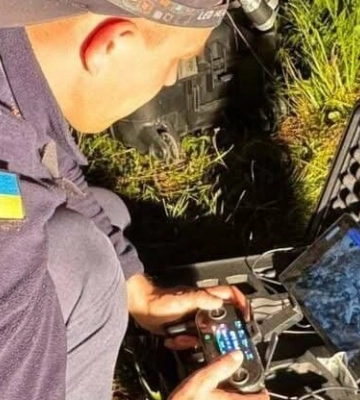Рятувальники знайшли дворічну дівчинку, яка загубилася у Львівській області