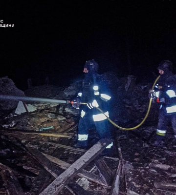 Рятувальники загасили пожежу в Краснопільській громаді після ворожої атаки