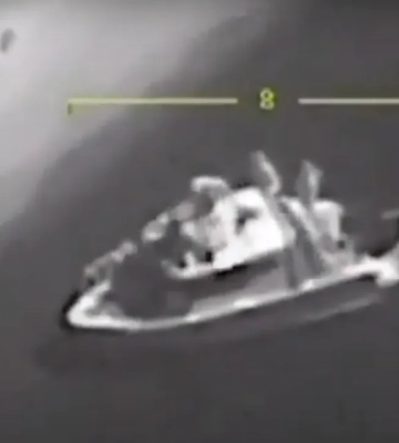 На західному узбережжі Херсонщини військові моряки знищили російський катер з десантом