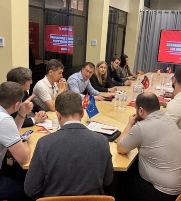 УДАР пропонує усунути дублювання повноважень ОВА та самоврядування