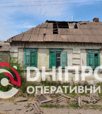 Выбитые окна и поврежденные крыши: как пострадал частный сектор из-за ракетной атаки по Днепру