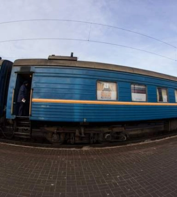 Из-за повреждения поезда в Днепре задерживаются некоторые рейсы: перечень