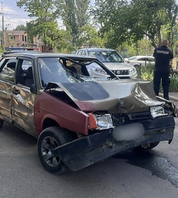 Нетверезий водій спричинив ДТП у Миколаєві: є постраждалі