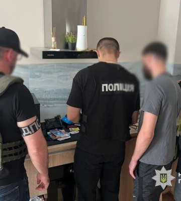 Сім тисяч доларів за фіктивну інвалідність: у Києві викрили масштабну схему ухилення від мобілізації
