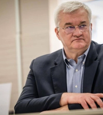 Сибіга про удару РФ по Дніпру: Поки лідери збираються на саміт НАТО, Росія надсилає сигнал терору