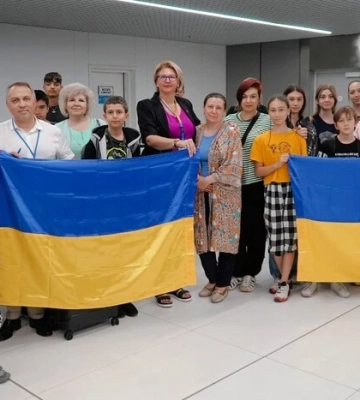 Україна евакуювала десятки своїх громадян з Ірану