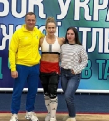 Луцька метальниця виконала норматив майстра спорту з важкої атлетики