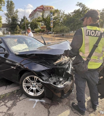 Автоледі врізалась в стовп на Центральному проспект