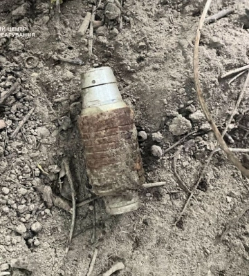 На Київщині дитина під час прогулянки знайшла осколкову гранату 