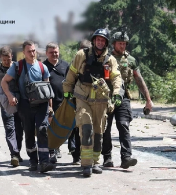 У Дніпрі збільшилась кількість загиблих та поранених від російського удару