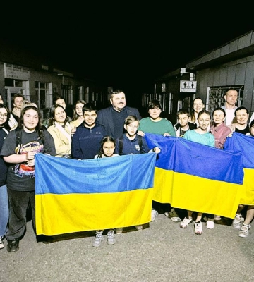 До Києва прибули евакуйовані з Ірану українці
