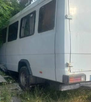 На Львовщине легковушка влетела в маршрутку с людьми: есть пострадавшие