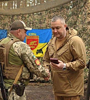 Танкіст з Волині отримав «Золотий хрест» від Головнокомандувача ЗСУ