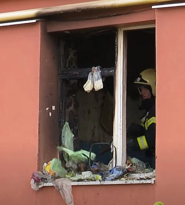«Все захламлено в квартирі»: у Луцьку в пожежі ледве не загинув пенсіонер