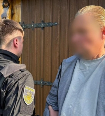 Знаходився в міжнародному розшуку за розбещення дітей: в ОГПУ повідомили про затримання на Київщині американця