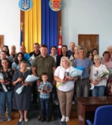 Нагороди загиблих воїнів з Олександрівщини вручили їх рідним. ФОТО
