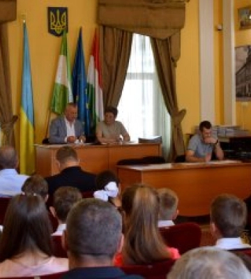 Засідання Берегівської міськради: Ключові рішення для майбутнього Громади