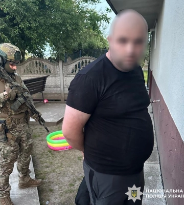 На Львівщині чоловік за $21 тисячу обіцяв «відмазати» від мобілізації