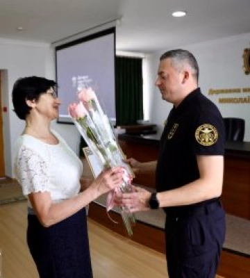 Миколаївських митників привітали з професійним святом