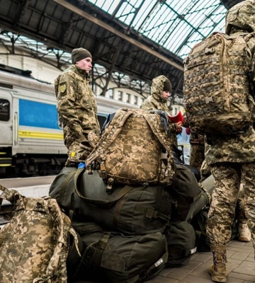 Военные вышли на протест в Киеве: что требуют от власти