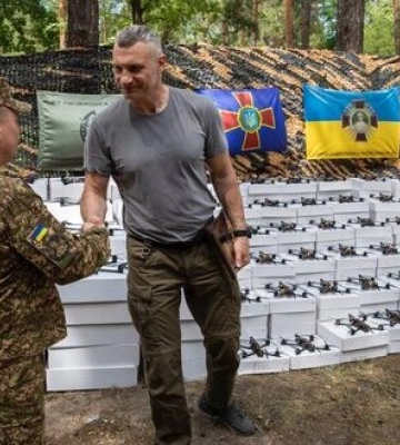 Две бригады Нацгвардии получили от столичной громады 1700 дронов, - Кличко