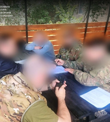 Поліцейські оголосили підозру чоловікам, які напали у Франківську на азовця Андрія Кориневича