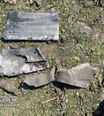 Росіяни знову вбили немолоду людину й зруйнували будинки на Харківщині 