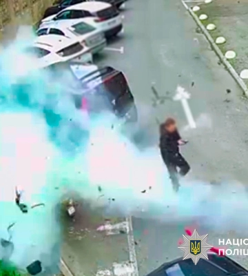 У Києві затримано юнака, який на замовлення ворога спробував підірвати військовослужбовця. ФОТО