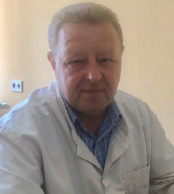 Лікар влаштовував зустрічі дівчат із клієнтами: як на Волині покарали гінеколога за сутенерство
