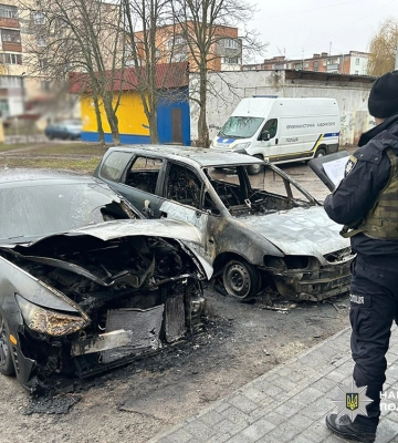 На Чернігівщині судитимуть злочинця, який підпалив три автомобілі, - поліція