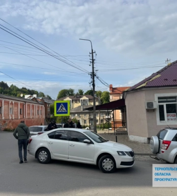 Жителя Тернопільщини судитимуть за вимагання й отримання грошей за вплив на ТЦК