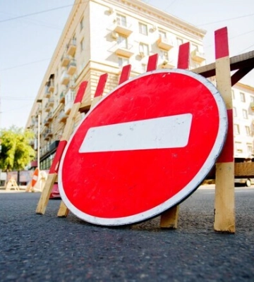 До 2 липня заборонений рух транспорту навпроти універмагу «Харків»