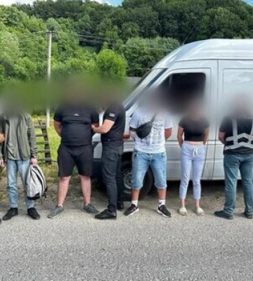 На Рахівщині "ухилянтів" доставляли до прикордоння хлібним фургоном (ФОТО, ВІДЕО)