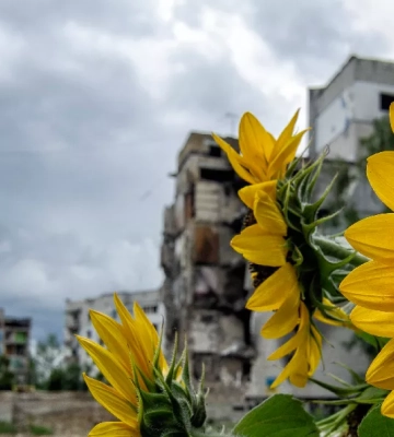 Від обстрілів до ремонту: у Києві вже відновили 25 багатоквартирних будинків, ще сім - у процесі ремонту