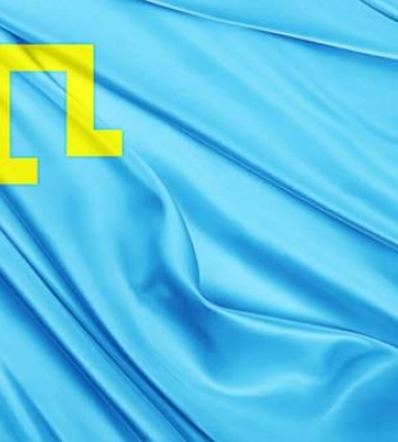Запрещенный в СССР раньше и символ борьбы сейчас: факты о флаге крымских татар