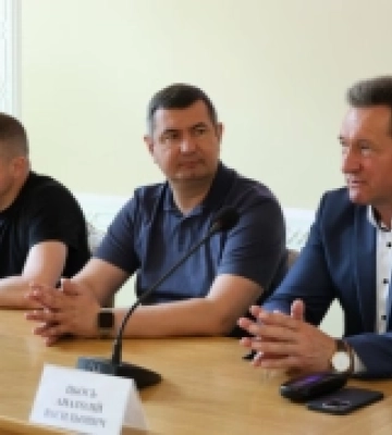 Науковці Волинського національного університету представили унікальне зібрання творів Олени Пчілки у 12-ти томах
