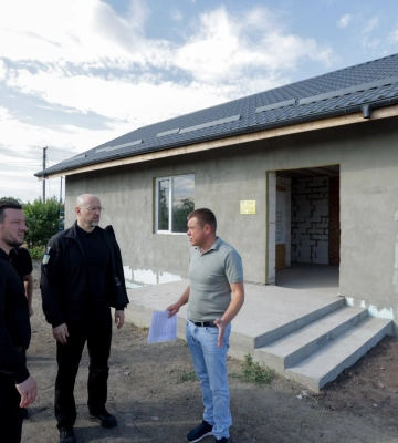 У Посад-Покровському на Херсонщині зводять 173 нових приватних будинків - Шмигаль