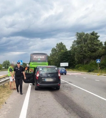 У ДТП біля Рівного постраждали троє дітей