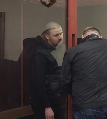 У Києві продовжили запобіжний захід військовому, якого підозрюють у знущанні з українців у полоні