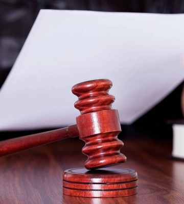 В Охтирці дали 5 років молодику за крадіжку грошей і пістолета у товариша