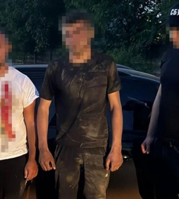 СБУ затримала чотирьох закарпатців, які відправляли ухилянтів закордон через ліс