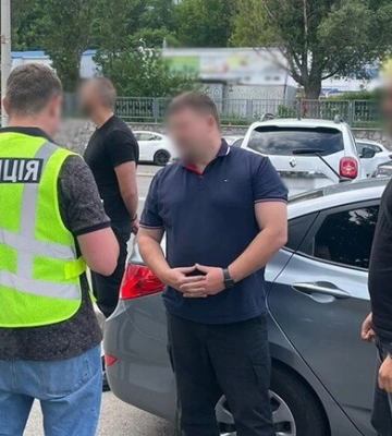 В Харькове разоблачили дельца, продававшего водительские права без экзаменов