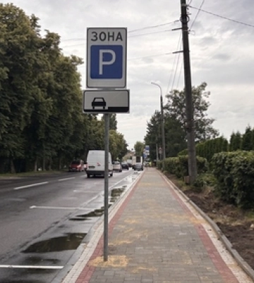 На Глушець у Луцьку – нові знаки і розмітка