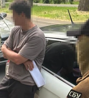 Хабар за секретні розробки ЗСУ про бойові літаки. В Одесі ділок затриманий «на гарячому»